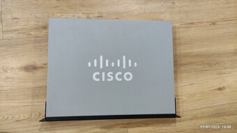 Cisco SG550X‑8F8T 10G Switch - 4