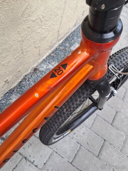 Rascal 20" oranžové - 4