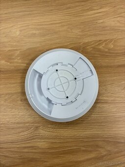 UBIQUITI UniFi AP AC LITE - 4