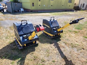 vibrační deska Bomag BPR 100/80 - 4
