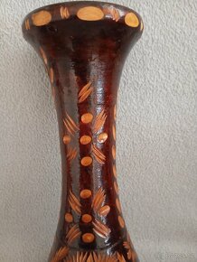 Dřevěná váza - 4