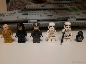 LEGO Star Wars 75190 - 4