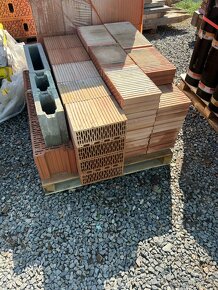 Stavební materiál HELUZ - 4