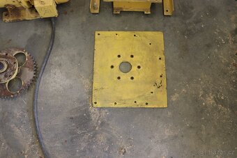 Motor s převodovkou + příslušenství - 4
