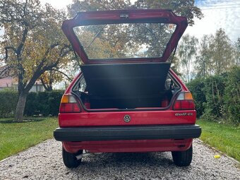 Wolkswagen Golf 2 veterán - 4