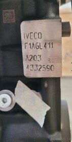F1AGL411 - 4