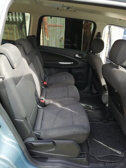 Ford Galaxy - 4