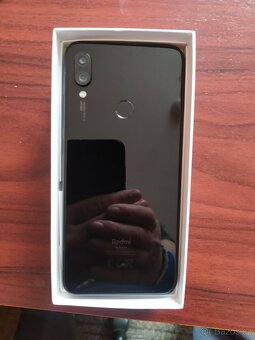 Xiaomi Redmi Note 7 černá - 4