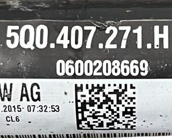 Levá přední poloosa 5Q0407271H Škoda Octavia 3 r.v. 2017 - 4
