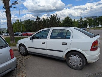 Opel Astra 2007 - 4