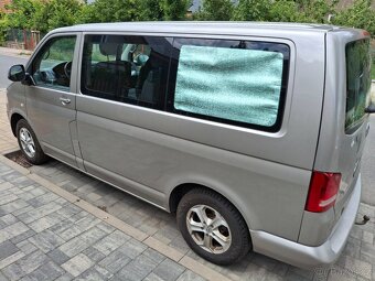 Prodám Volkswagen Multivan 7 místný - 4