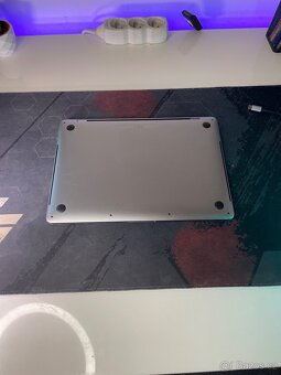 Macbook Pro 13” 2019 - 4