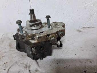 Vysokotlaké čerpadlo audi a4/a6/a8 3.0tdi 059130755J - 4