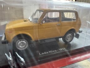 Model Lada Niva 1977 1:24 - 4