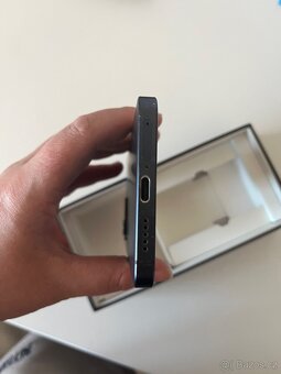 Vivo V23 5G - 4