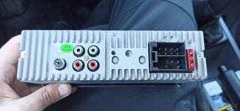 Auto- rádio Cyclon - 4