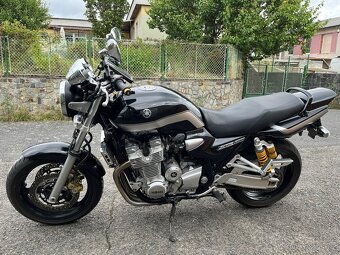 Yamaha XJR 1300 - 4