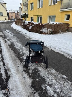 Thule Urban Glide 2 + korba - 4