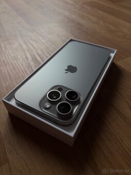 Apple iPhone 15 Pro Max 256GB Titanium - 4