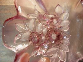 Skleněná starožitná růžová dvojmiska s květy - 4