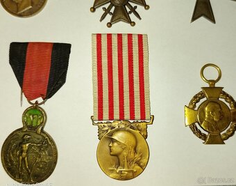 Madiale Vyznamenání 9 kusů - 4