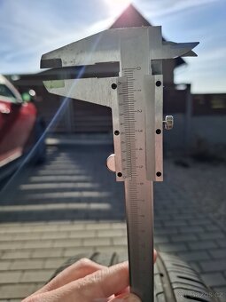 Pneu Continental 225/60 R18 - 4