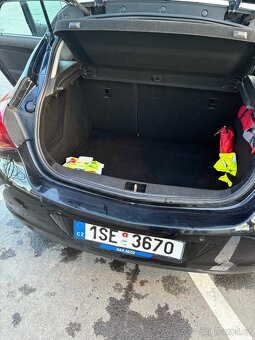 Opel Astra - 4