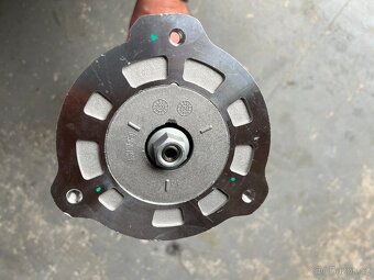 tlumič Volvo  XC90  nový - 4