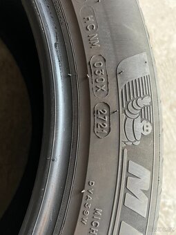 Michelin Primacy 235/50 R19 - 4