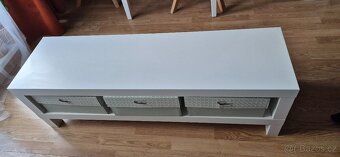 TV stolek LACK IKEA - 4
