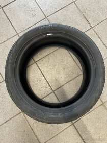 Prodám NOVOU pneumatiku Hankook 245/45 R19 - 4