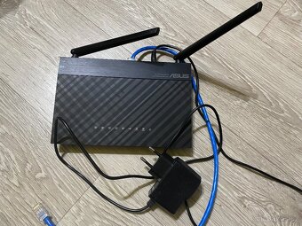 Router RT- AC750 - 4