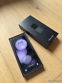Samsung Galaxy Z flip 5 256GB sedy - 4
