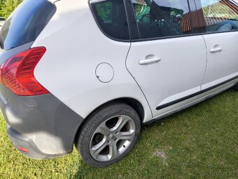 Peugeot 3008 1.6Hdi Rv.2012 plná výbava - 4