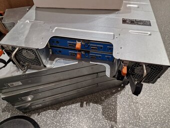Disková pole Dell (24x HDD, 2x zdroj, 2x modul) - 4