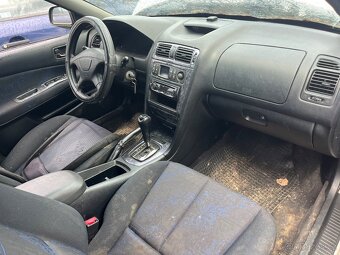 Mitsubishi Galant 2,5 V6 - 4