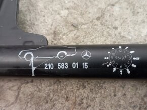 Mercedes Benz originál zvedák - 4