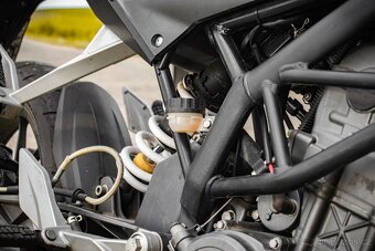 KTM duke 125 - 4