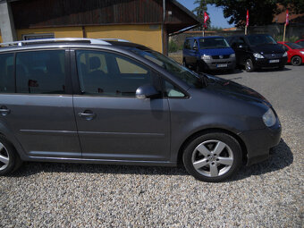 Volkswagen Touran 2.0 TDi 103Kw - 4