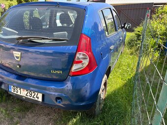 Prodám Dacia Sandero 1,4 benzin 2009 - 4
