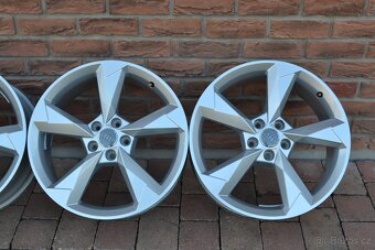 5x112 R19 Hliníkové disky Originál Audi Q3 - 4