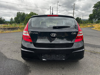 HYUNDAI i30, 1.4i, r.v. 2010 - 4