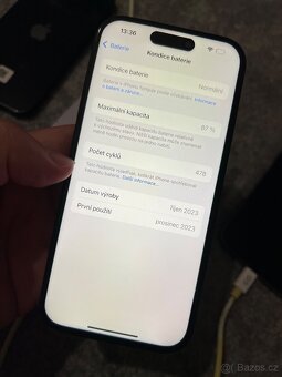 iPhone 15 256Gb…nový displej, prasklá záda - 4