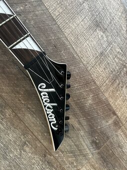 Elektrická kytara Jackson Dinky JS22Superstrat - 4