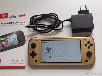 Nintendo Switch Lite Hyrule Jailbreak - 4