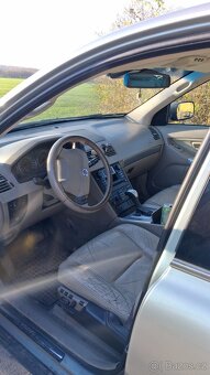 Volvo XC90 - 4