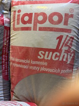 Přebytky ze stavby - 4