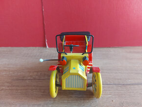 Dědeček Automobil - 4