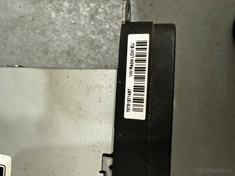 Rádio a handsfree do Passat B6 - 4