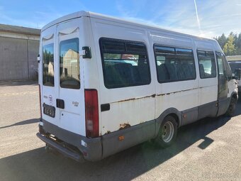 Iveco Daily díly 2,8l 92kw autobus - 4